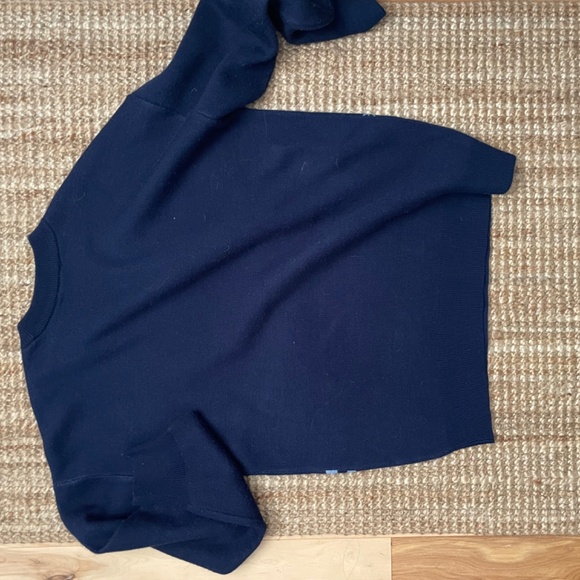 Garage Sweater - Picture 2 of 3